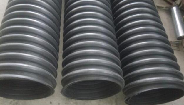 HDPE strengthened winging pipe